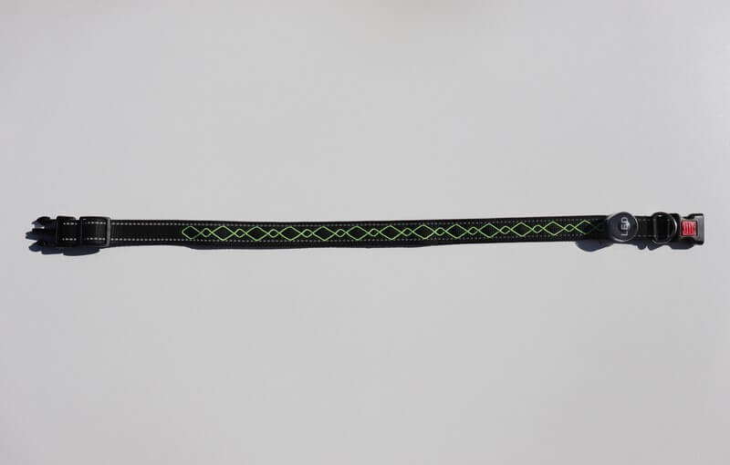 Bestickte LED-Halskette